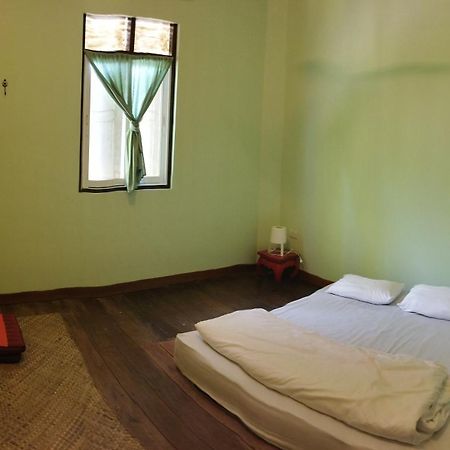 Baan Bua Guest House Chiang Rai Bagian luar foto