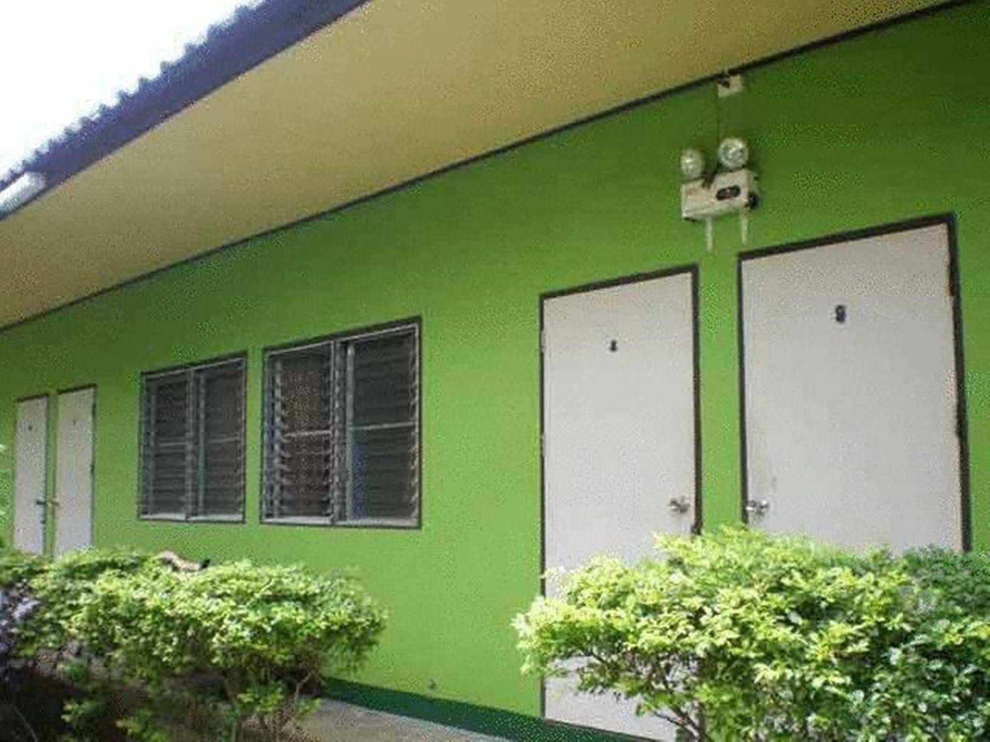 Baan Bua Guest House Chiang Rai Bagian luar foto